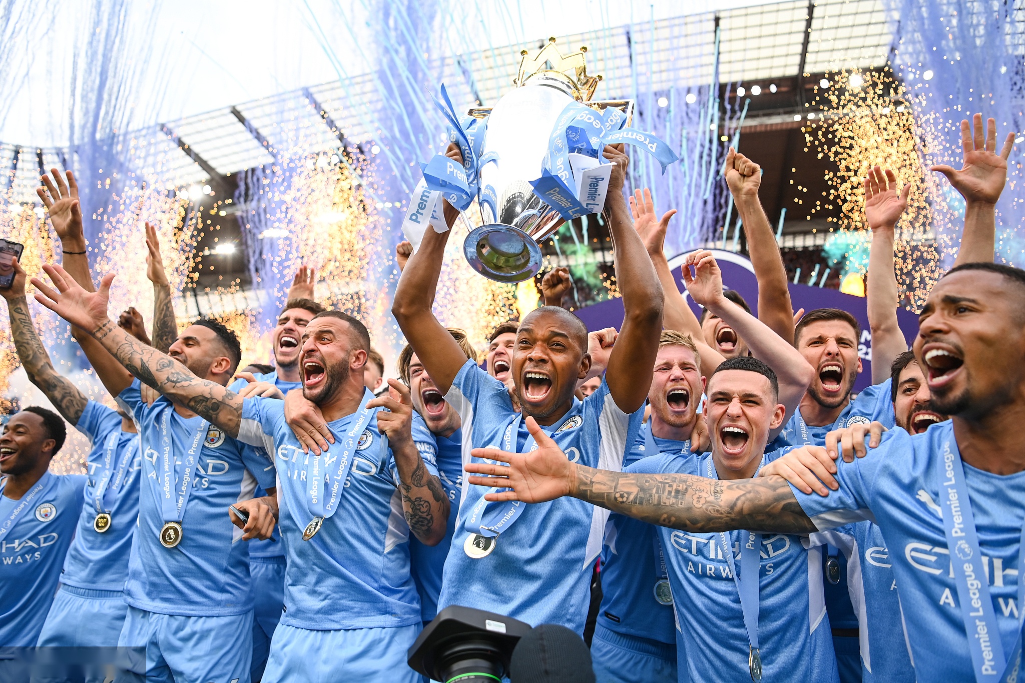 的多面性 的多面性