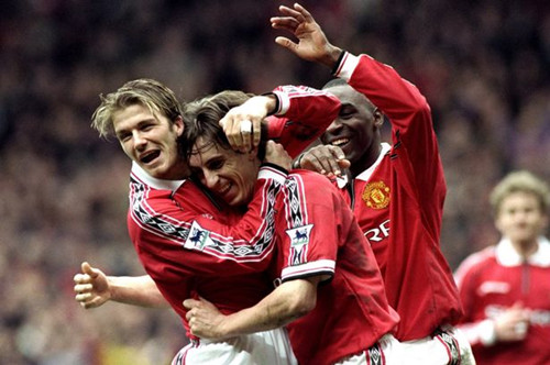 布朗与亚沙 布朗与亚沙